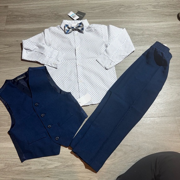 Other - NWT Boys' White Shirt with Blue Polka Dots and Bow Tie suit